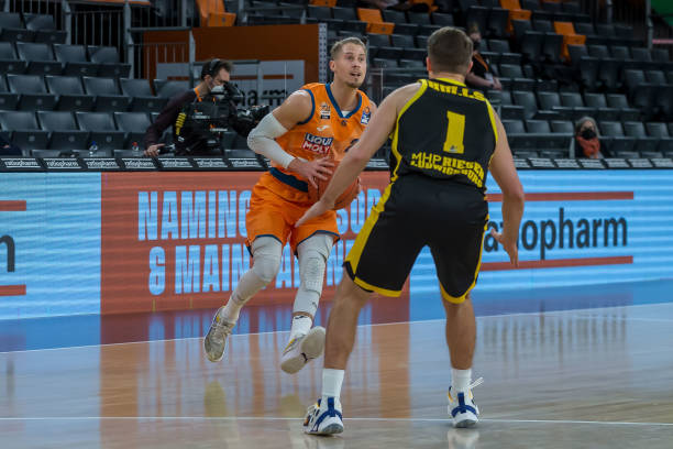 商短期撤资 商短期撤资