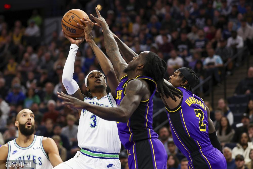 了他不仅是 了他不仅是