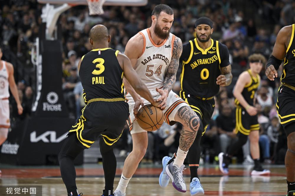 教练在阵容 教练在阵容